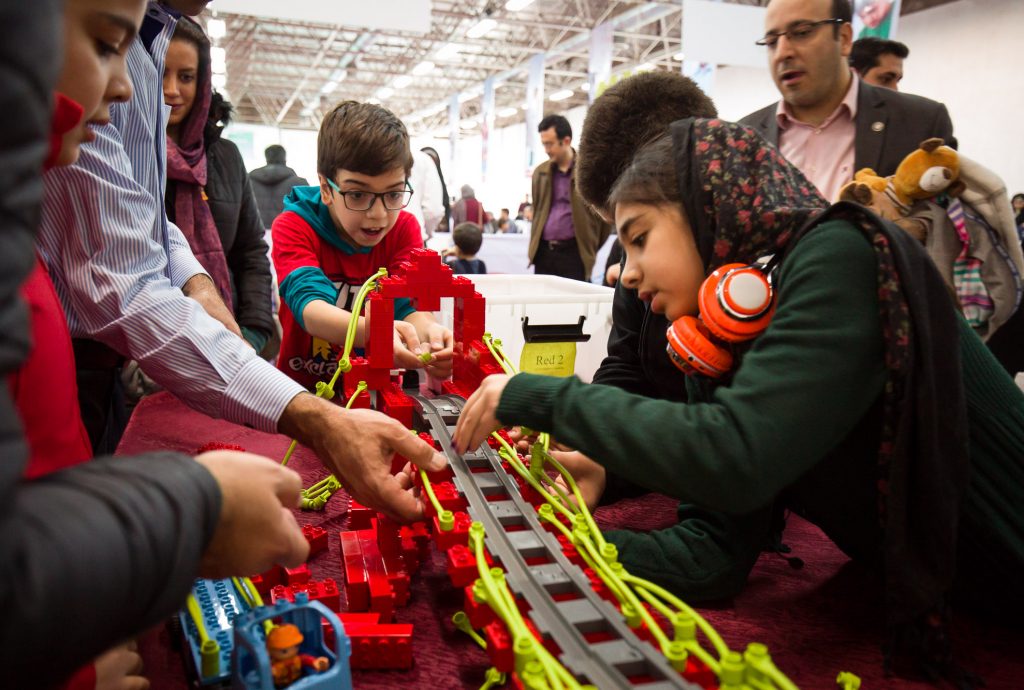 گزارش تصویری دومین جشنواره روزتو با لگو بساز